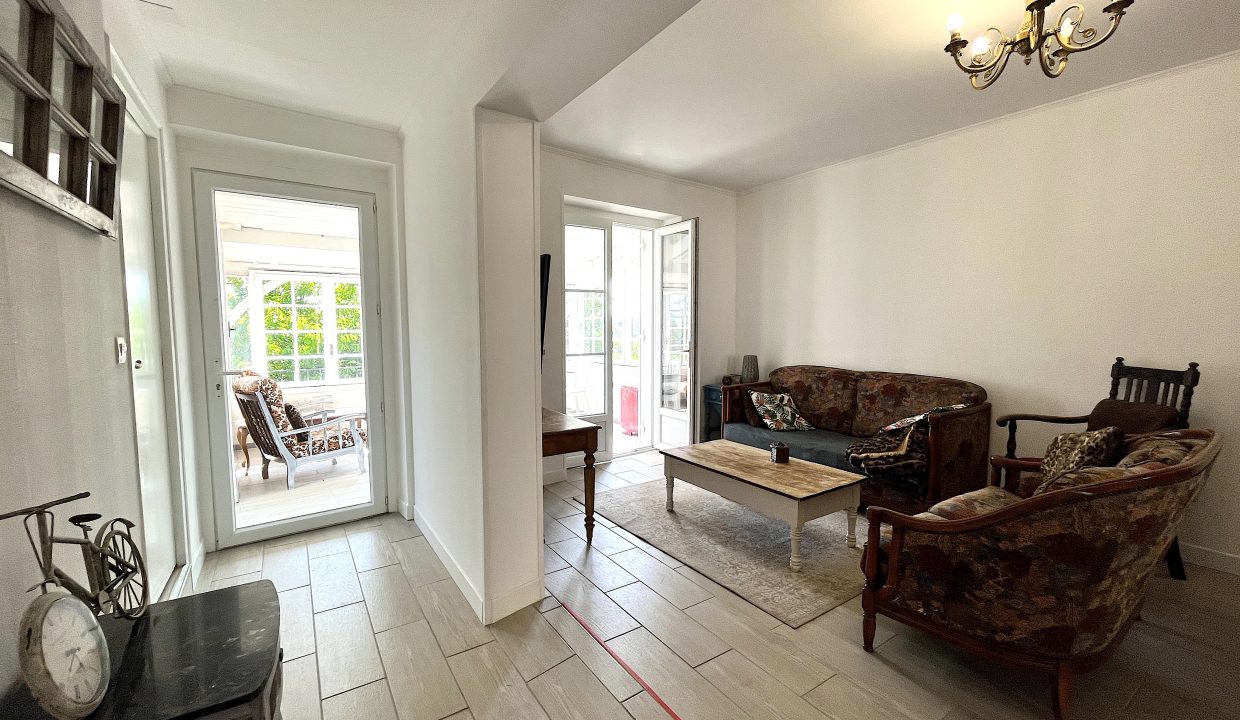 sitroom