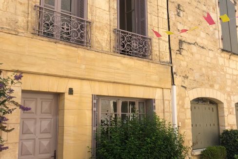 b736e23e-4e9f-4aa9-b3a6-fbd536a6e65a