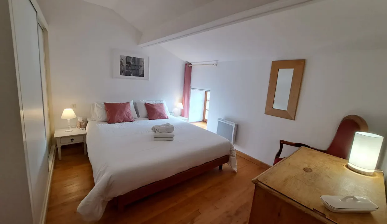 8843e1a2-755e-4f86-a998-e65d9385d9e8